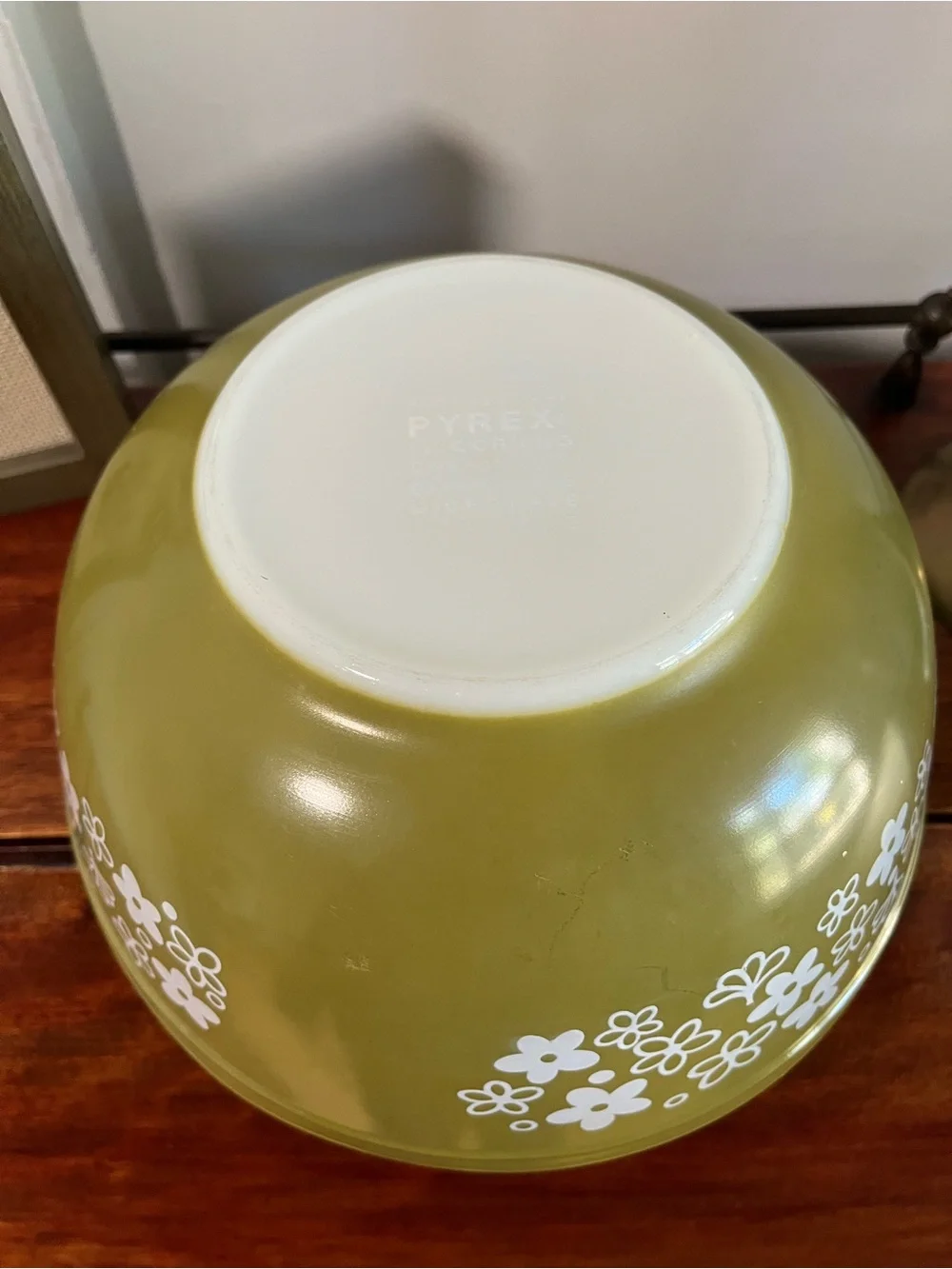 Vintage Pyrex green and white Spring Blossom glass bowl